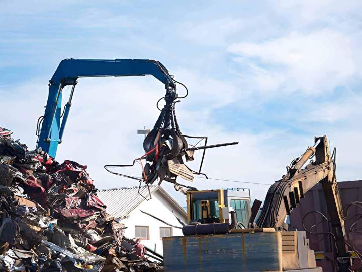 Démolisseur de véhicules près de Nontron